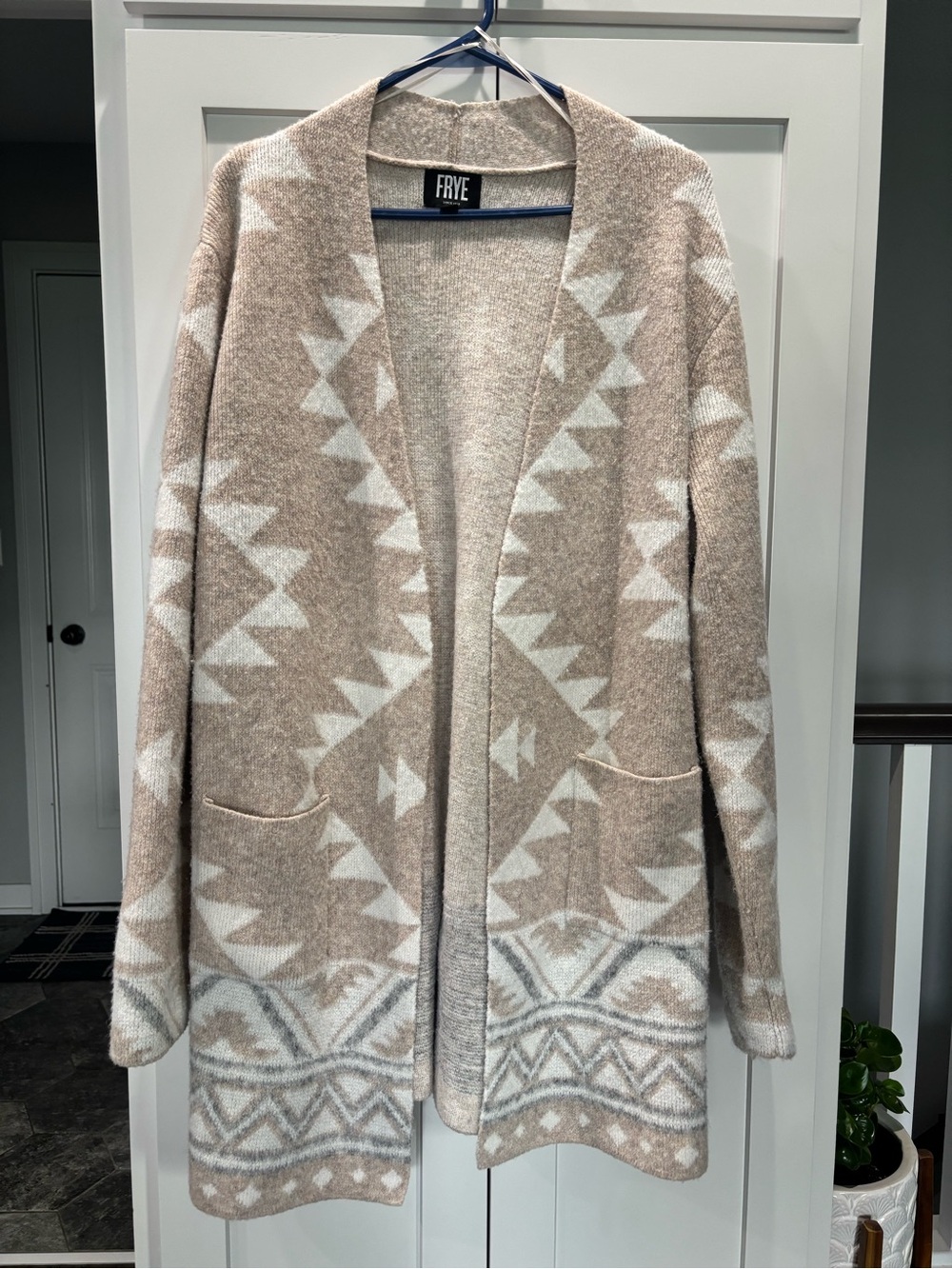 FRYE Beige and White Aztec Open-Front Cardigan